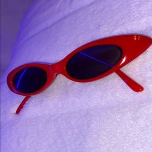 Skinny red retro sunglasses☁️⛓🍒⛓☁️